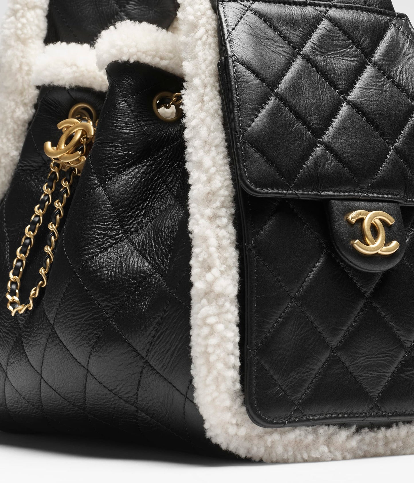 Chanel 25