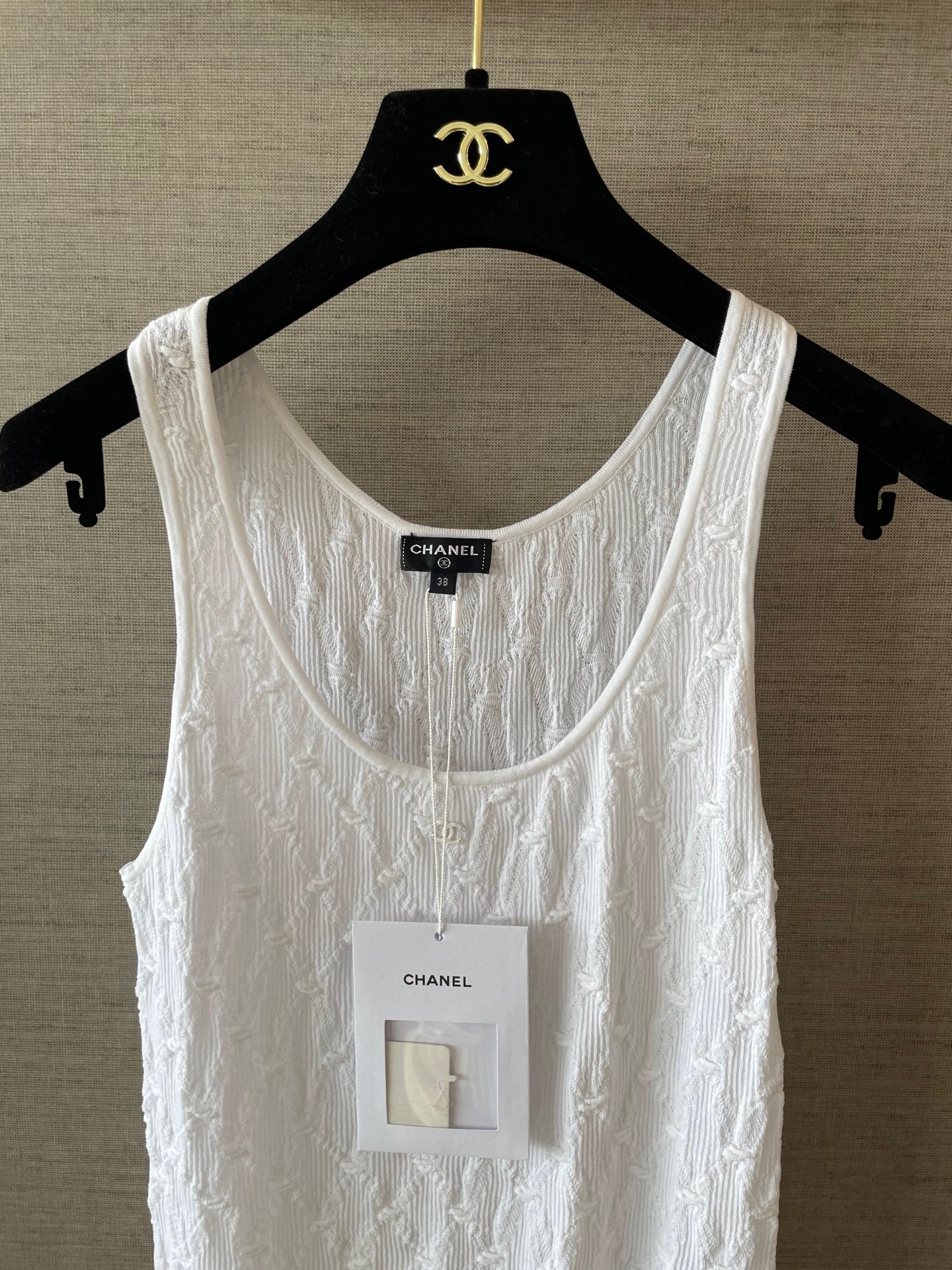 Chanel top