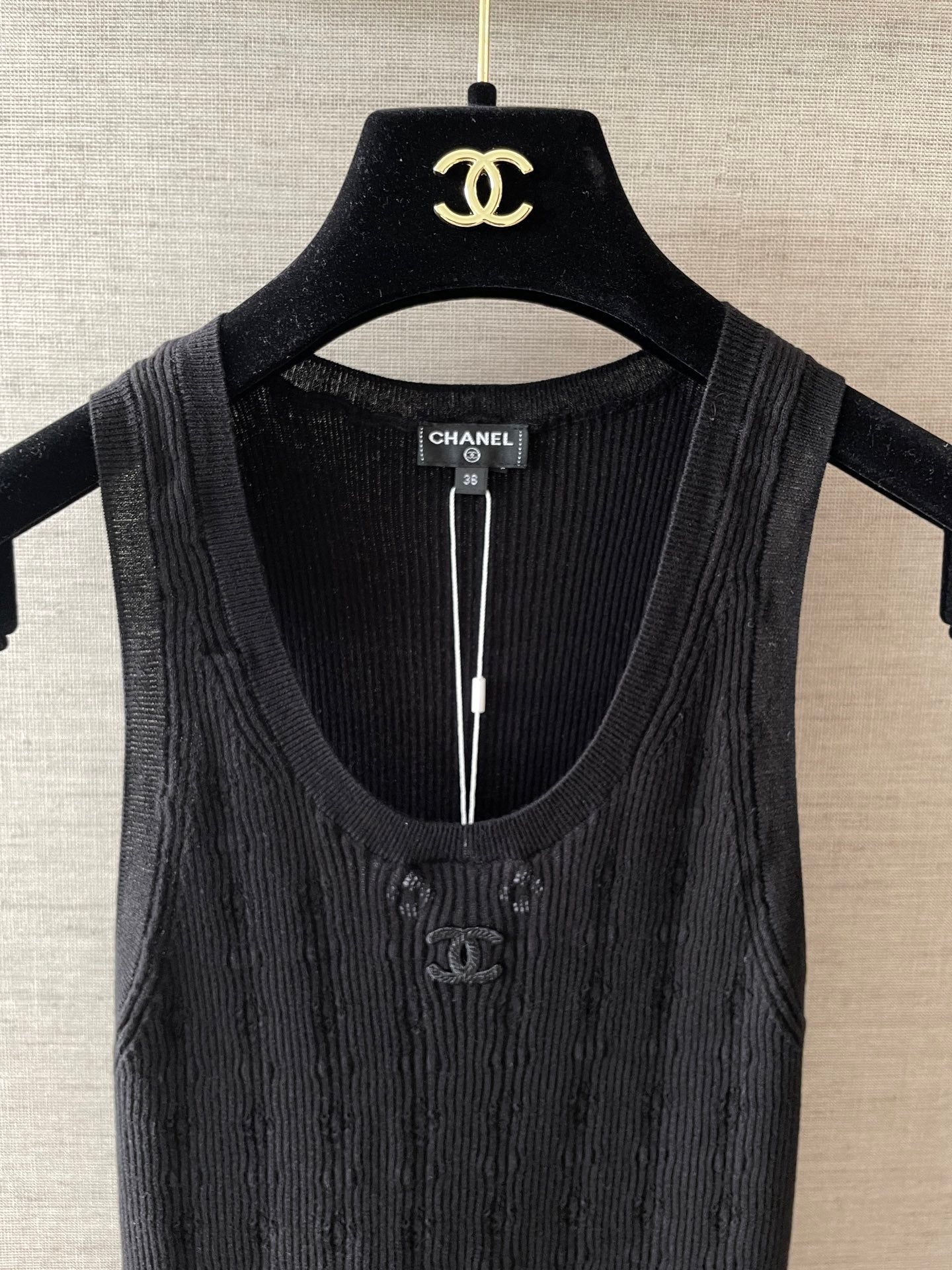 Chanel top
