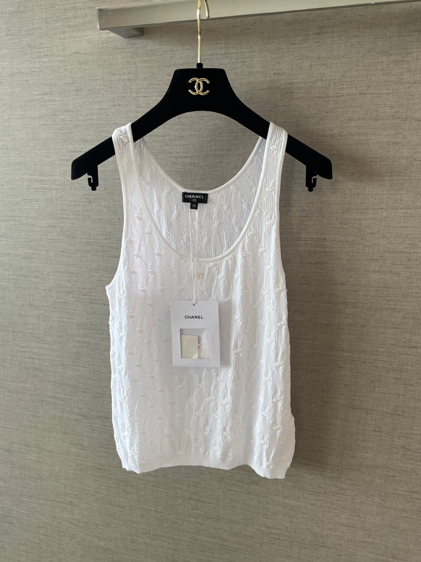 Chanel top