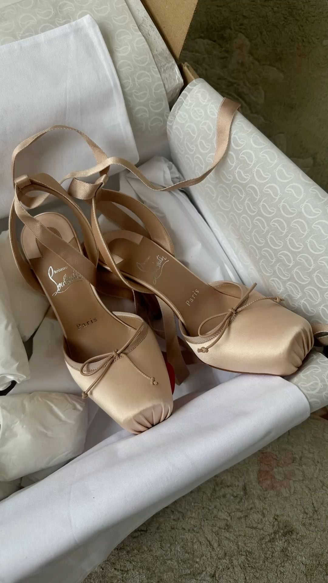 CHRISTIAN LOUBOUTIN