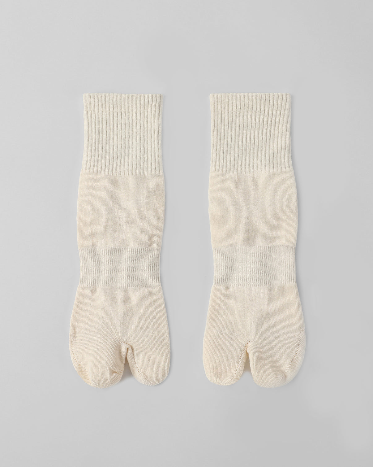 Tabi socks