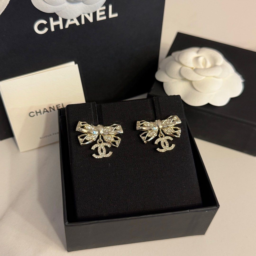 Chanel earings