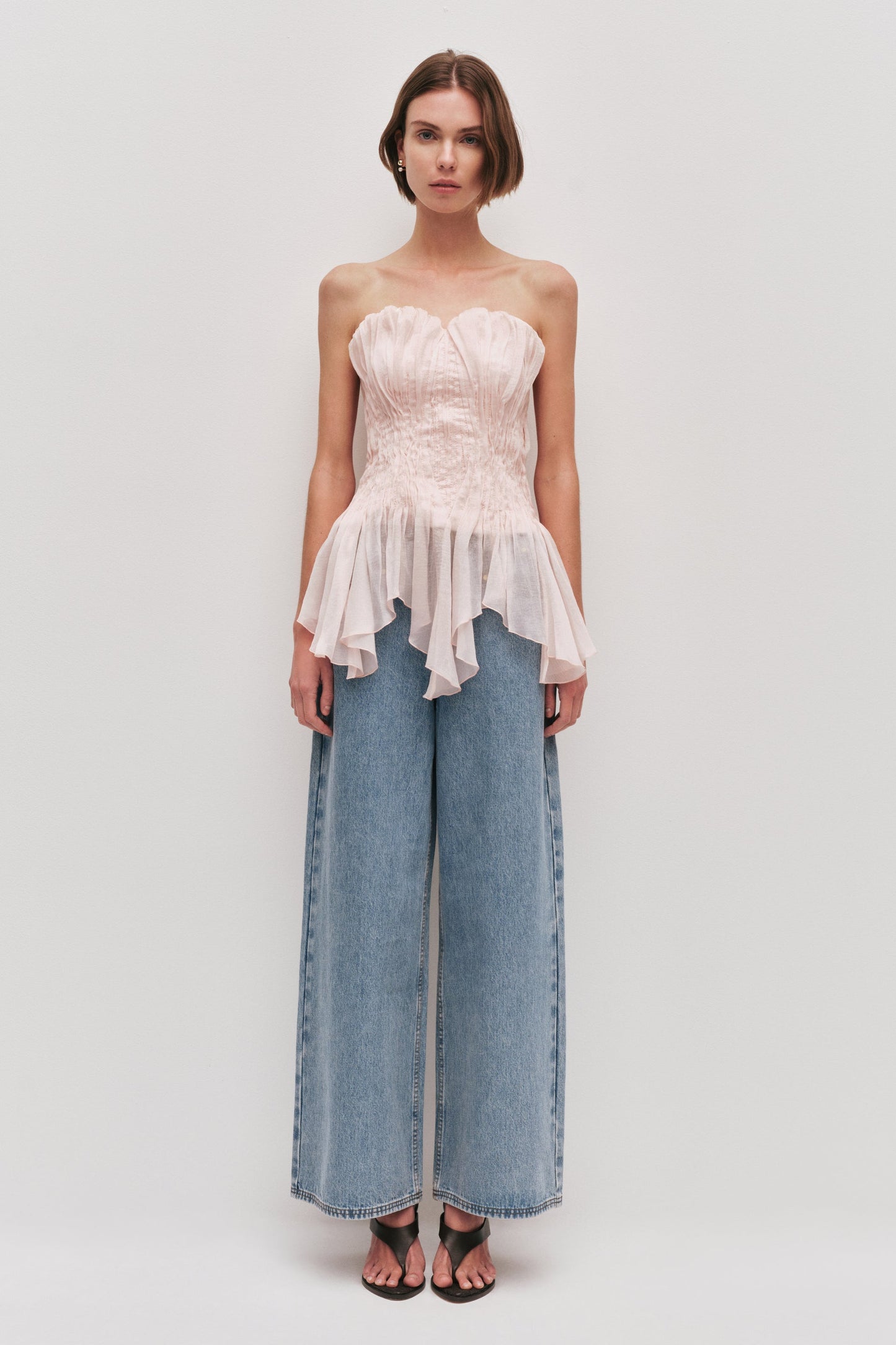 Nisha Bustier
