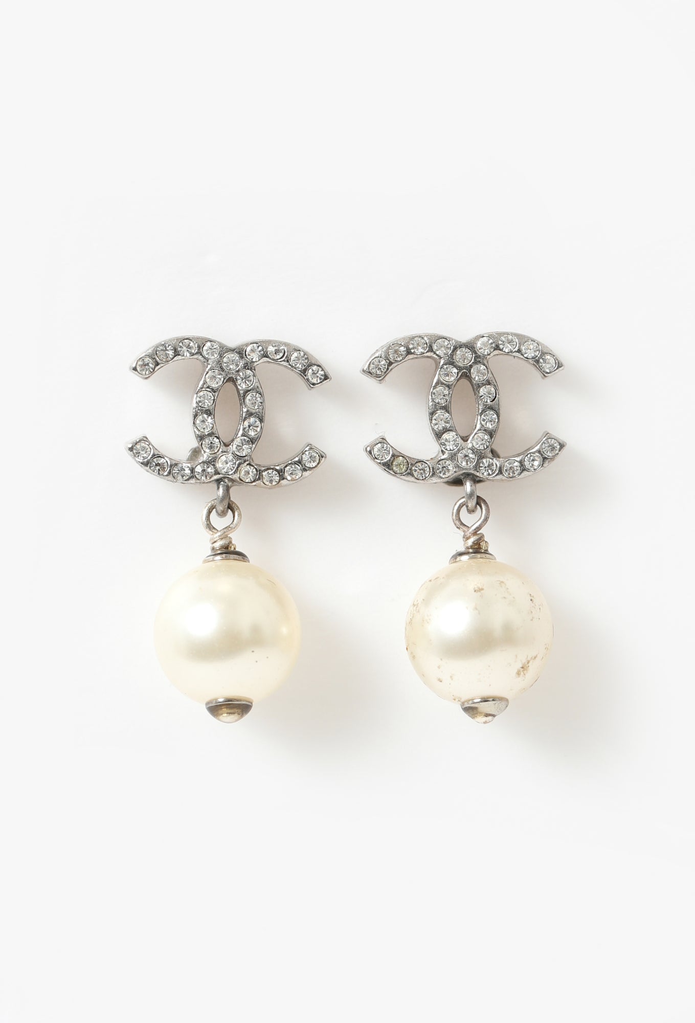 Chanel earings