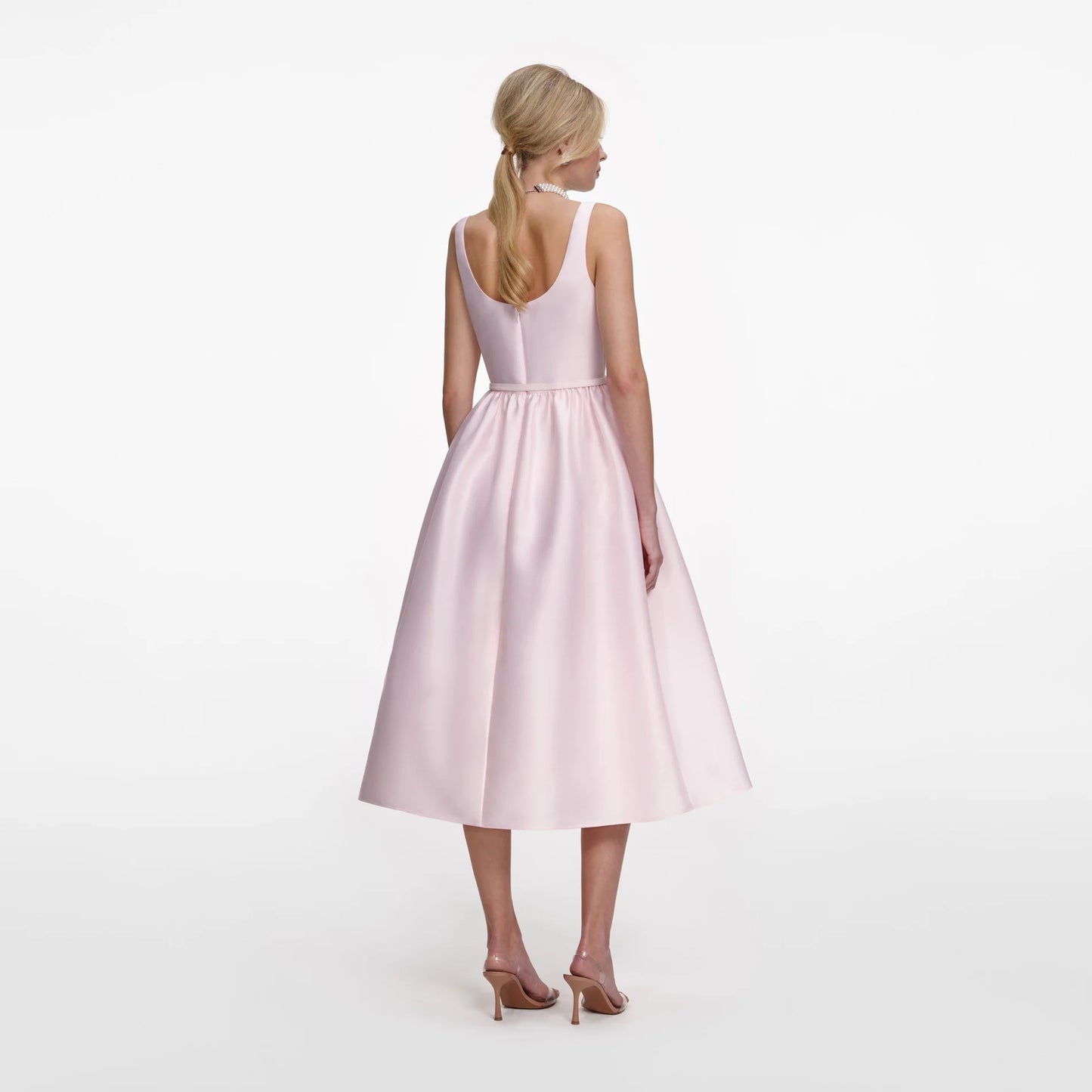 Robe rose Barbie